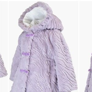 American Widgeon Jacket 2T MSRP $100 Faux Fur Ruffle Hooded Bow Coat
Widgeon